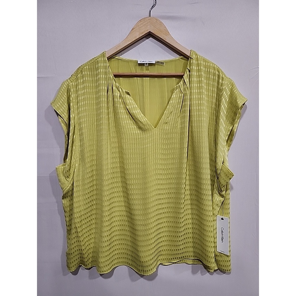 Calvin Klein NWT Blouse Womens 1X Lime Green, Jaguar V-neck Flutter‎ Sleeve